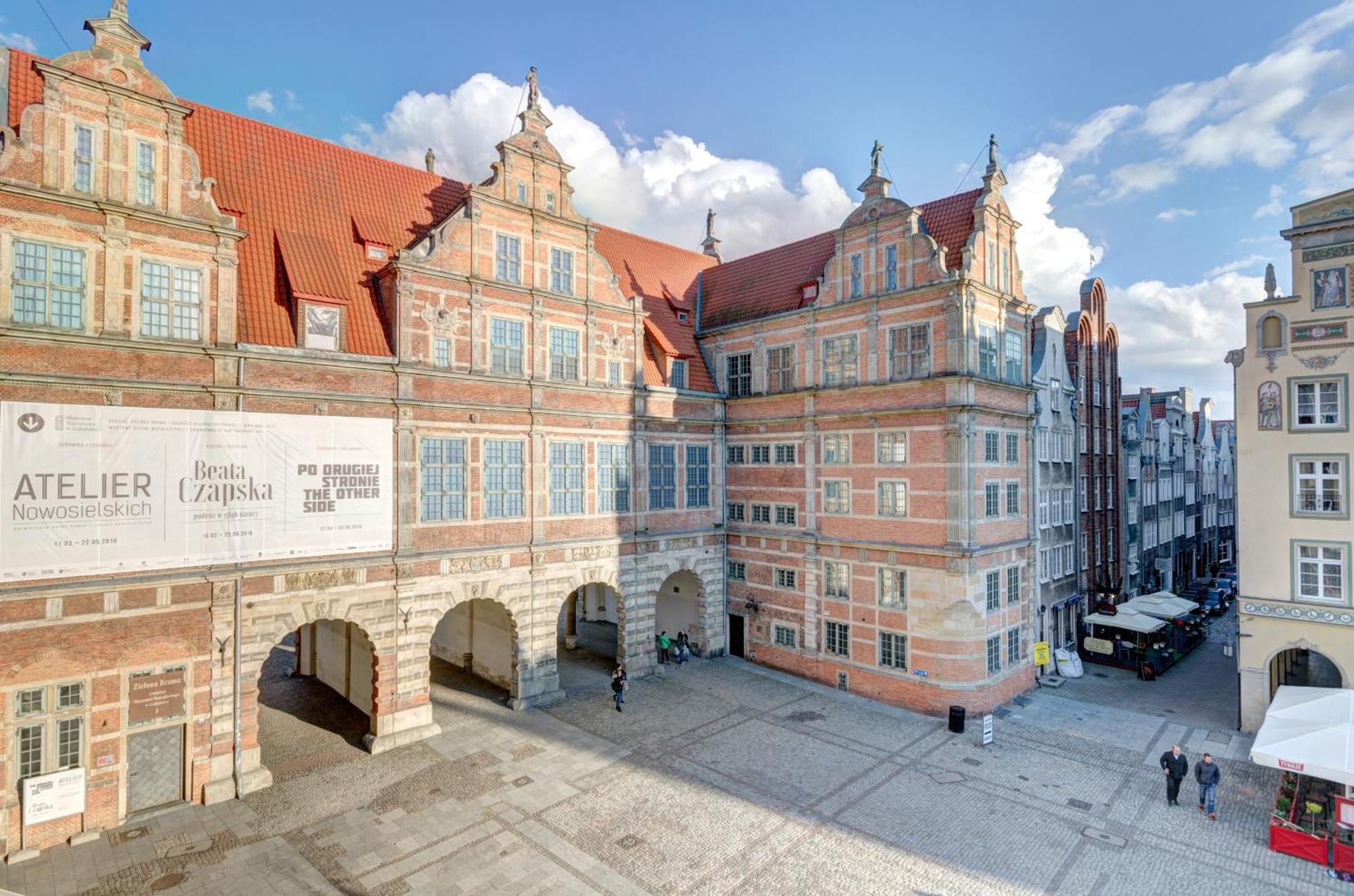 Dom & House Apartments Old Town Dluga Gdansk Luaran gambar